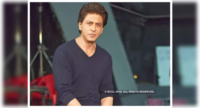Shah Rukh Khan conducts #AskSRK on Twitter