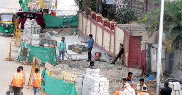 City road changes during locking