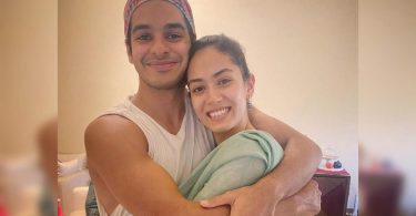 Mira Rajput Crash Ishaan Khatter's Live Chat