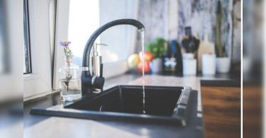 B'luru: There is no water in many regions on Wednesday, Thursday