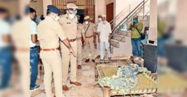 Fabric traders, 2 sons shot dead in Ghaziabad