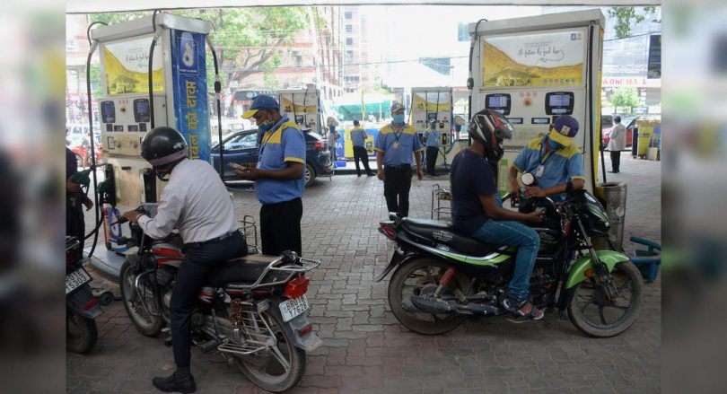 Soaring gasoline, diesel prices pose a threat to Indian recovery and inflation