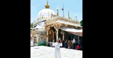 Strict covid rules at the ajmer temple