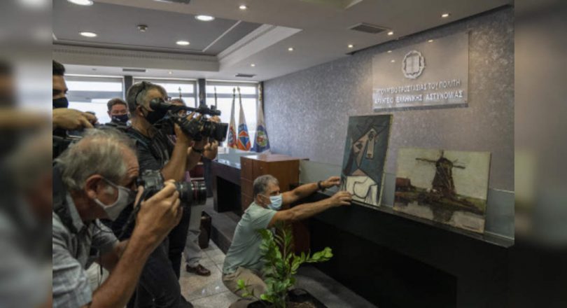 Greek construction workers arrested for Picasso's workfol