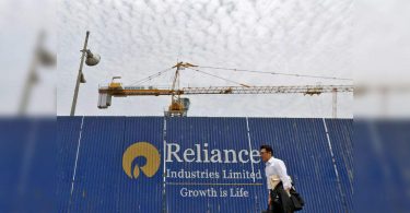 Reliance Signs PACT to invest in Abu Dhabi Petrochemical Hub