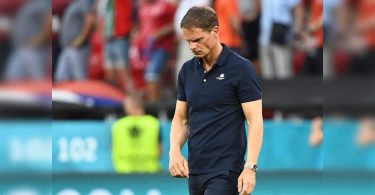 Dutch coach Frank de Boer stopped after Euro 2020 out