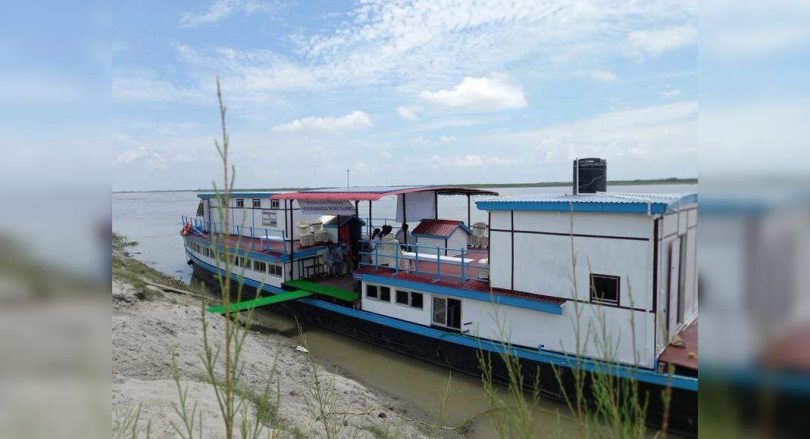 Boat Clinic Brings Health Care to the Brahmaputra Islands