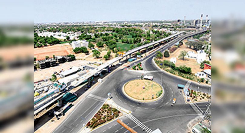 Lockdown soften the earth's whirs to whisper