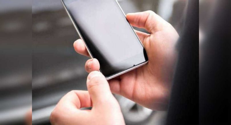 VIP cellphone number: Man cheat RS 1.43CR in Ahmedabad