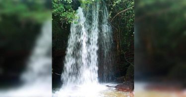 Goa: Local Block Lat3cem Path to Kalaskond Waterfall