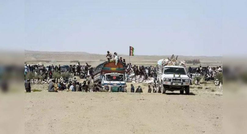 2 Pakistani troops were killed in a post at a post near Afghanistan