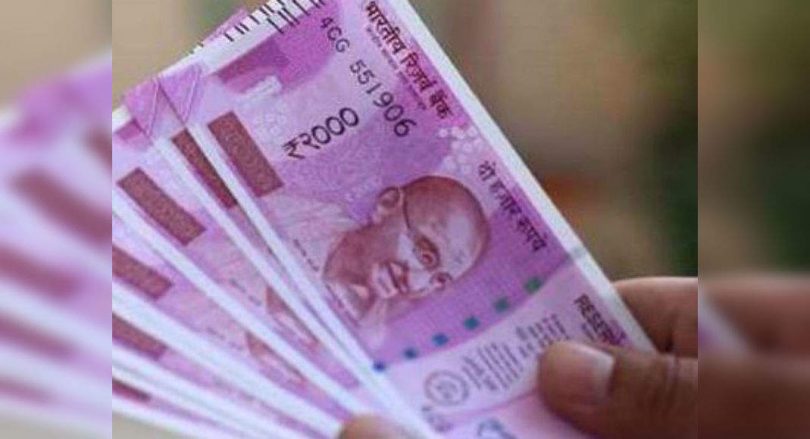 India reports a current account surplus of 0.9% at FY21