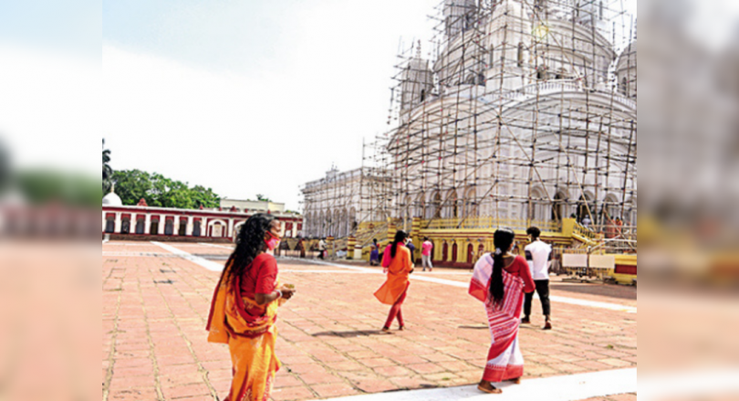 Dakshineswar reopens with Covid-safety protocols