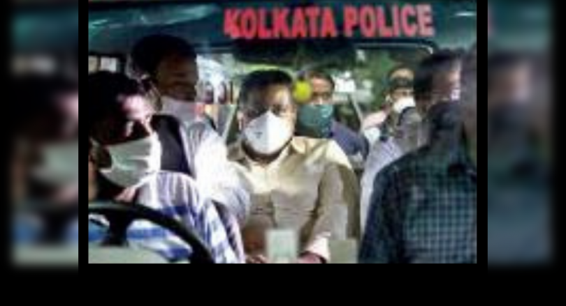 Civic body, Kolkata cops tighten watch on off-site camps