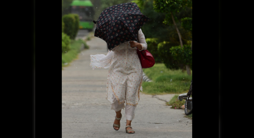 Delhi: Rain brings relief from scorching heat