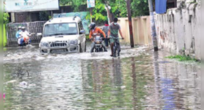 Lightning kills 6 as rain pounds Bihar