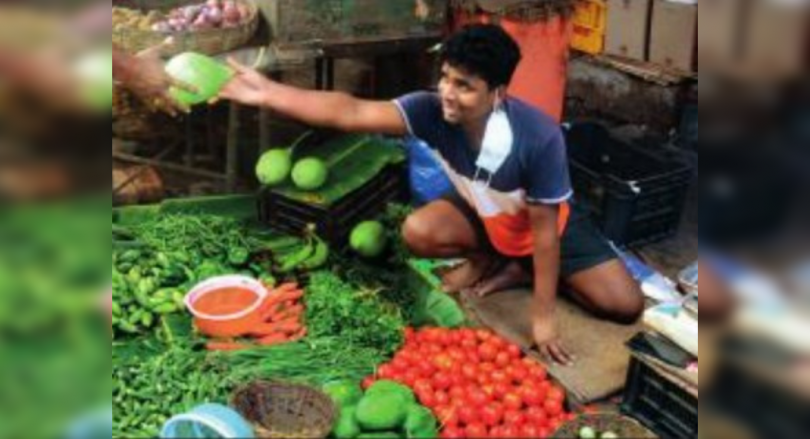 Kolkata: The increase in fuel prices sends the price of vegetables soaring