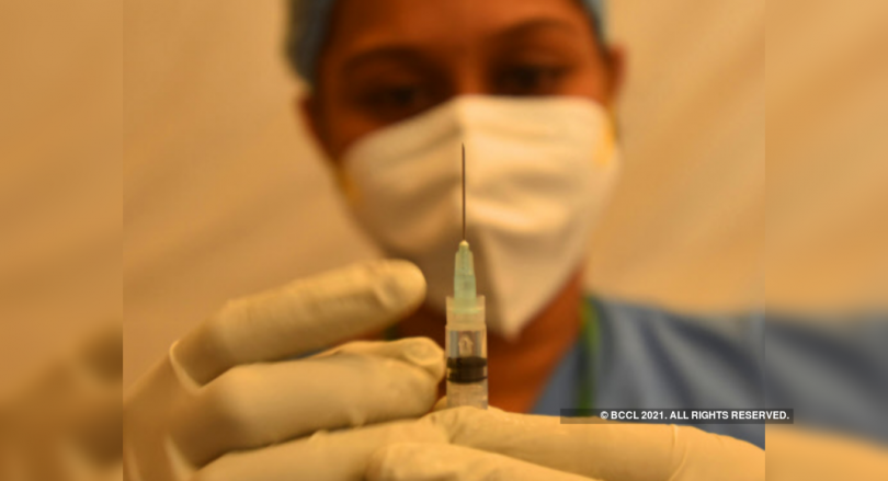 Women Thane got three vaccine shots in one day