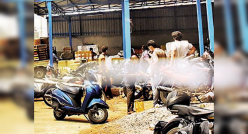 Darbhanga Blast explained the gap at the Sec'Bad Stn