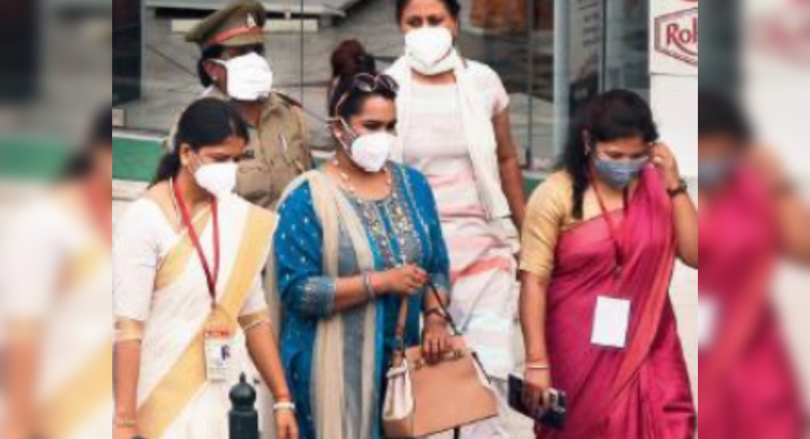 Princess President Goes Chikan Shopping in Hazratgaj