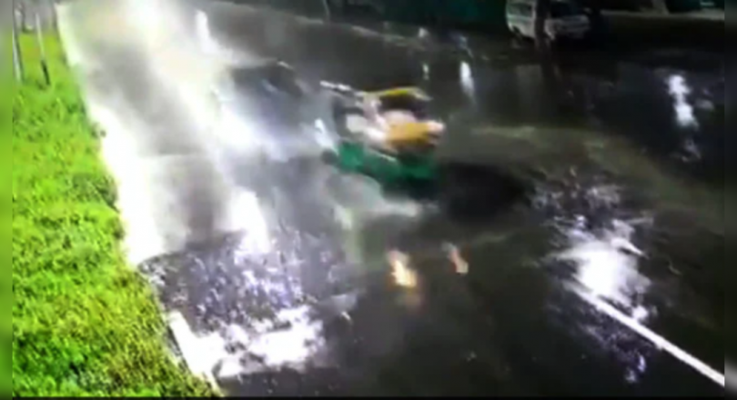 1 Dead as a car that quickly became a car, 3 held