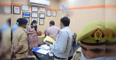 Bareilly: Bank security guard shoots customer for not wearing a face mask