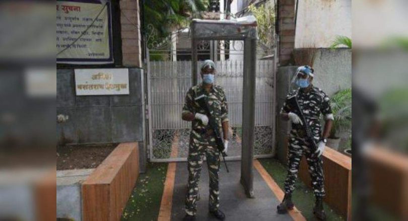 Enforcement directorate on Rs 4 crore ‘hafta’ trail, searches Maharashtra ex-minister’s bungalow