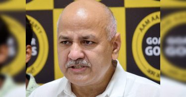 Delhi govt to provide tabs to over 2,000 newly appointed teachers