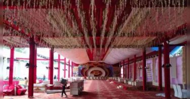 Delhi: Banquet halls, gyms to reopen from Monday