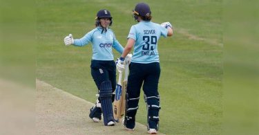 1st ODI: Beaumont, Sciver deflate India as England win by 8 wickets