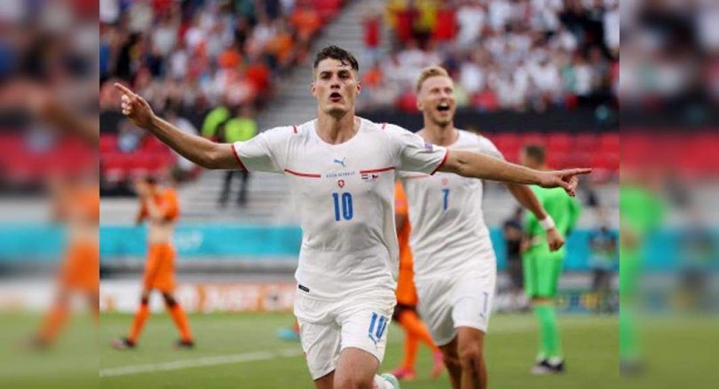 Euro 2020: Czechs stun 10-man Netherlands to enter quarters