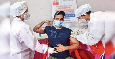 25% of people getting jab daily in Mum are non-Mumbaikars