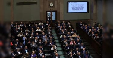 Poland hopes Israel will change view on WW II claims law