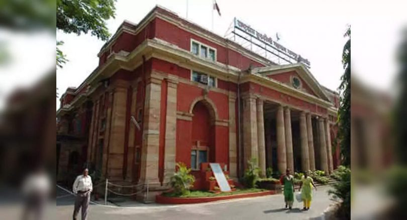 Students transfer money to teacher accounts to clean MBA Papers: Nagpur University