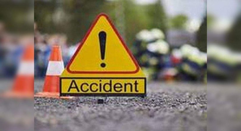 Three killed in an accident on the road in Ghazipur up