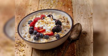 10 of the top healthy snacks to appease your sweet teeth