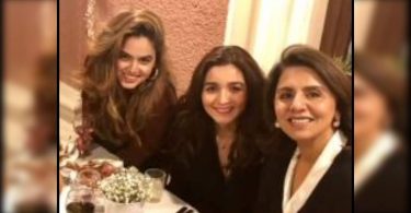 NEETU sharing images that are invisible to Alia