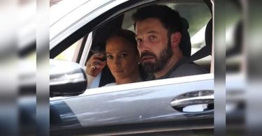 JLO takes children at home hunting with Ben