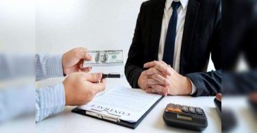 Employees demand a 70% salary increase