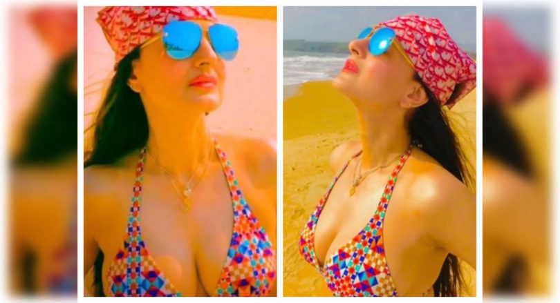 Does Ameesha Patel agenda back?