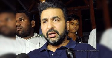 Does Raj Kundra get Rs 5 lakh per film?