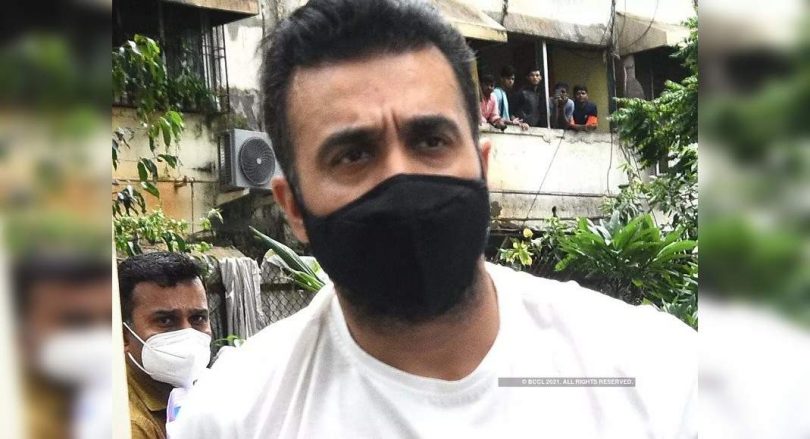 Kundra employees distribute obscene films