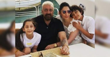 Children Dutt Sanjay cut her birthday cake