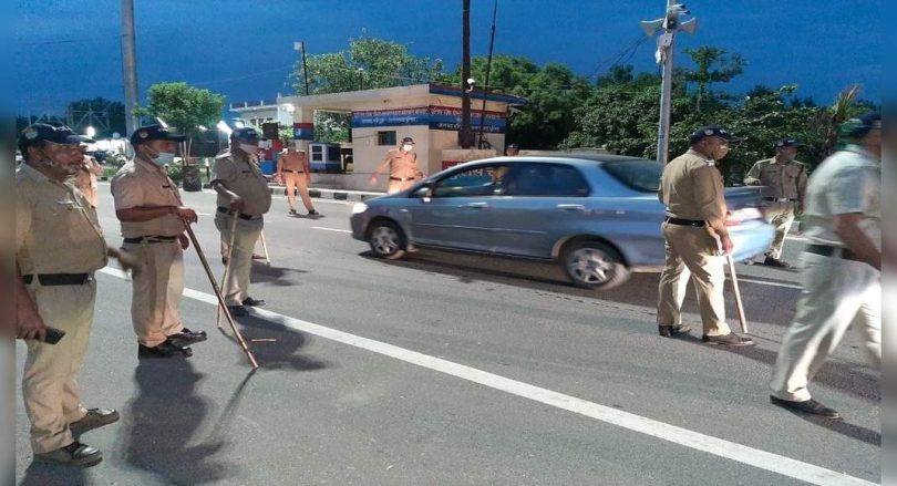 1,000 police at the Uttarakhand border to stop Kanwarias