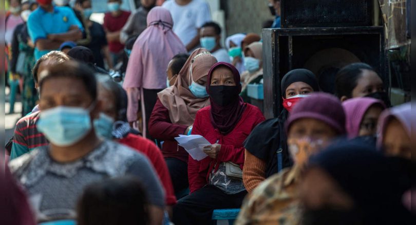 Virus-wracked Indonesia to loosen Covid-19 Curbs