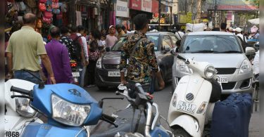 Delhi: Gaffar Market Traders Get a 10 Day Breath