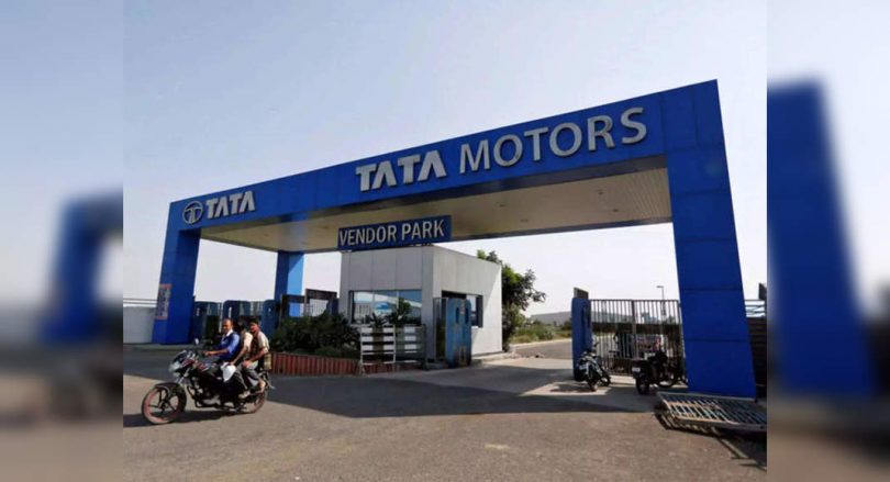 Tata Motors posted a quarterly loss of Rs 4,451 Crore in Q1