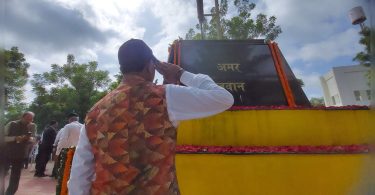 India pays tribute to the cargil war bravehearts