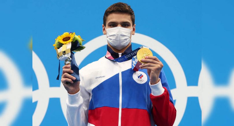 Evgeny Rylov won gold in a 100m man's backstyle to end the American line