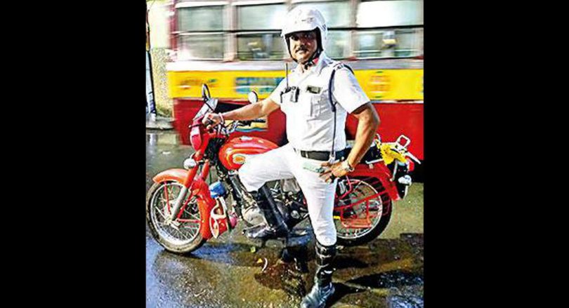 Kolkata COP NABS bicycle thief after 8 minutes of chasing